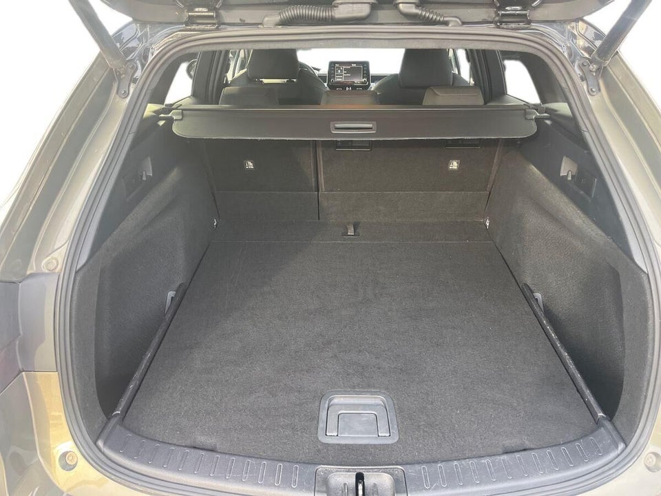 Toyota Corolla 1,8 Hybrid H3 Premium Touring Sports MDS 5d
