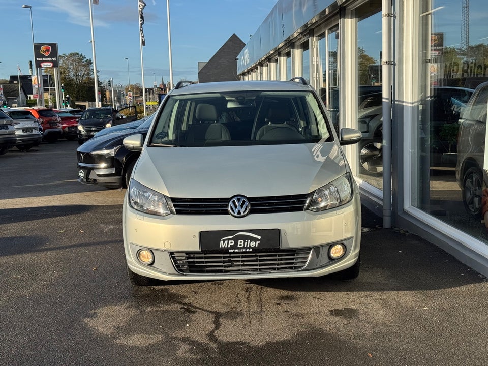 VW Touran 1,6 TDi 105 Comfortline BMT Van 5d