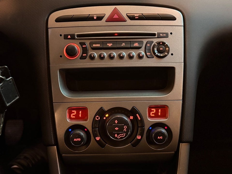 Peugeot 308 1,6 VTi 120 Access stc. 5d