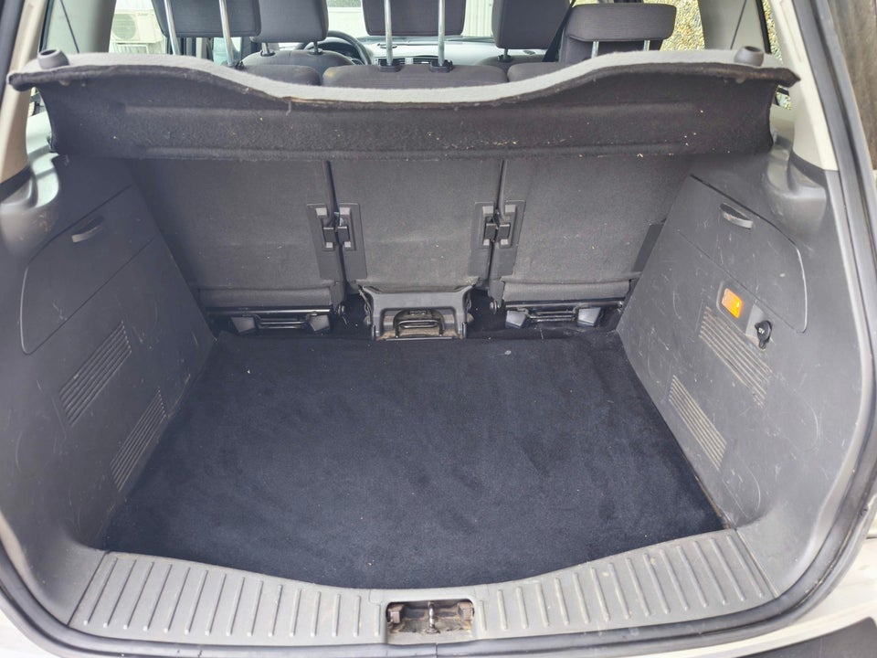 Ford C-MAX 1,6 TDCi 90 Trend Collection 5d