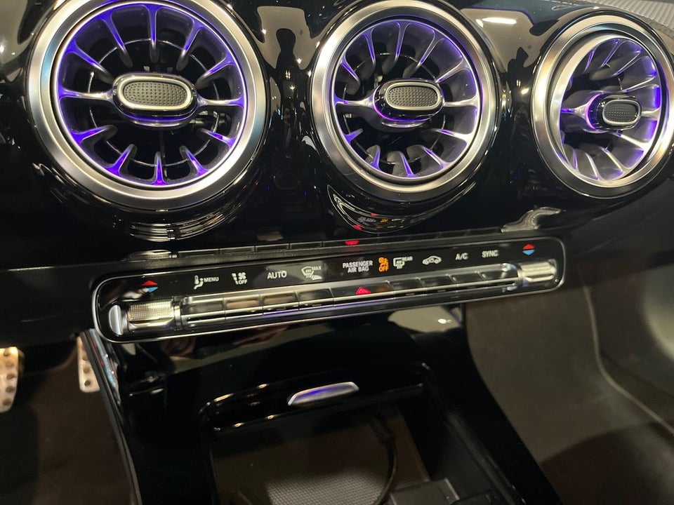 Mercedes CLA200 1,3 Advantage AMG Coupé aut. 4d