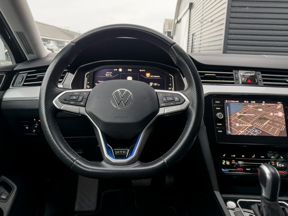 VW Passat 1,4 GTE High Variant DSG 5d