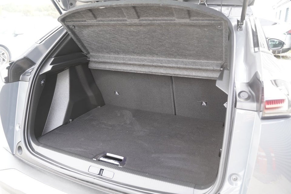 Peugeot 2008 1,2 PureTech 130 Allure EAT8 5d