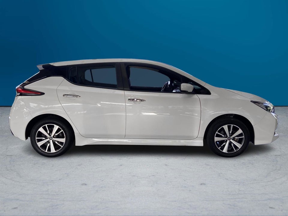 Nissan Leaf 40 Acenta 5d