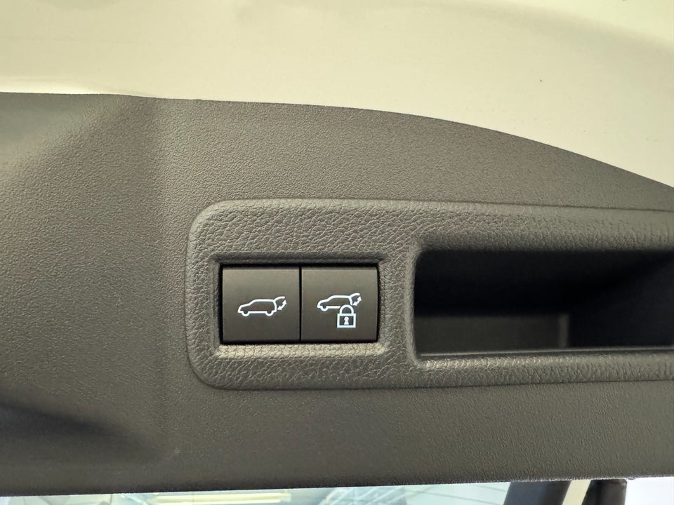 Toyota bZ4X Active 5d