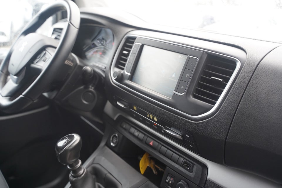 Peugeot Expert 2,0 BlueHDi 144 L2 Plus Van