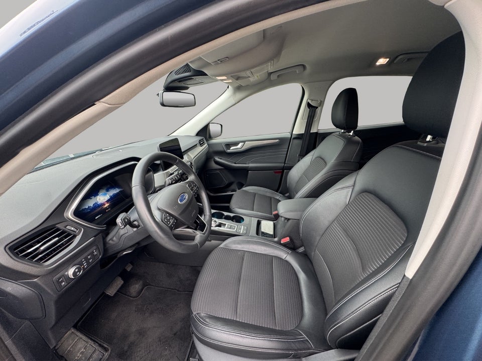 Ford Kuga 2,5 PHEV Titanium X CVT 5d