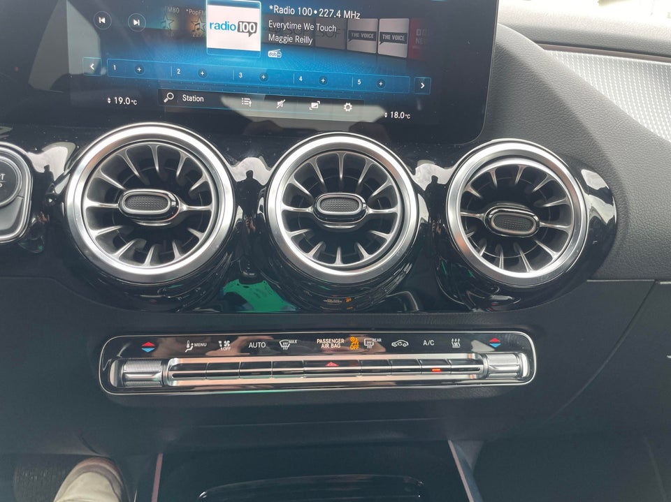 Mercedes EQA250 Sport 5d