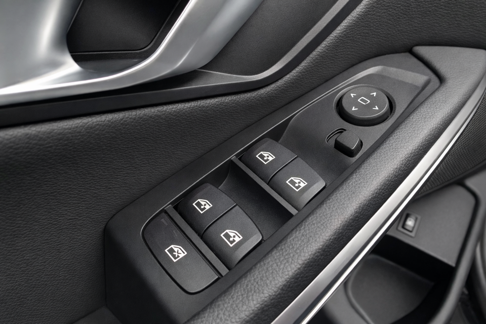 BMW 330e 2,0 Sport Line aut. 4d