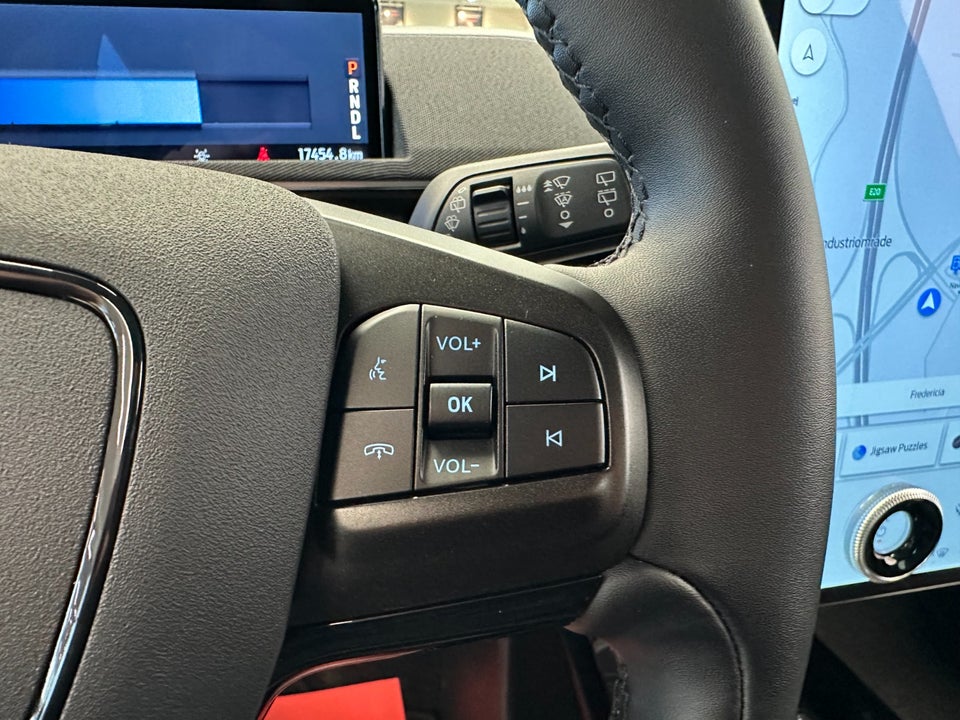 Ford Mustang Mach-E 98 Extended Range 5d