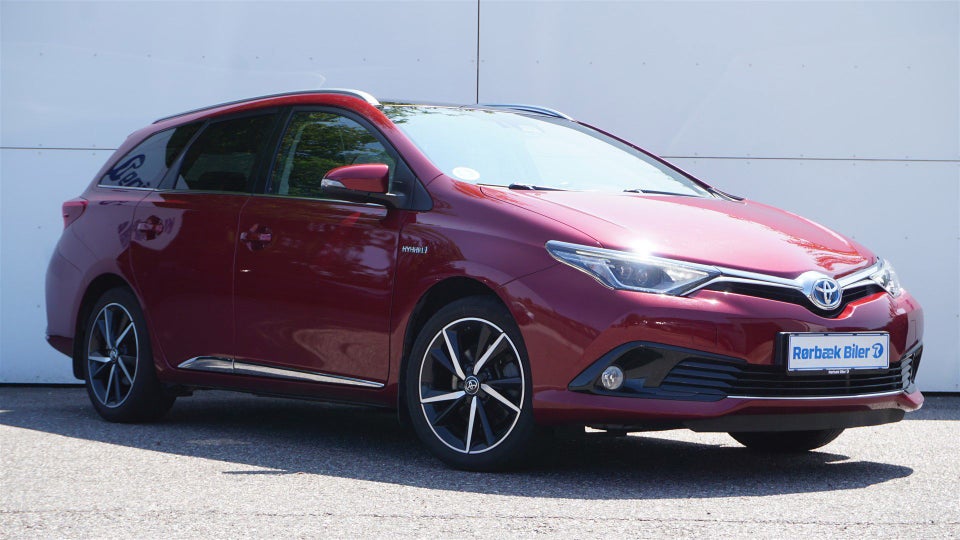 Toyota Auris 1,8 Hybrid H2 Style Touring Sports CVT 5d