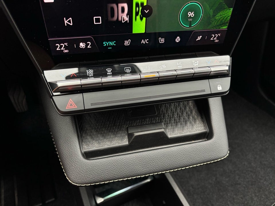 Renault Megane E-Tech 60 Iconic 5d