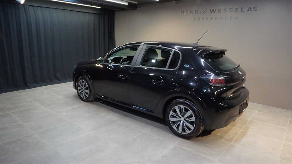 Peugeot e-208 50 Active 5d