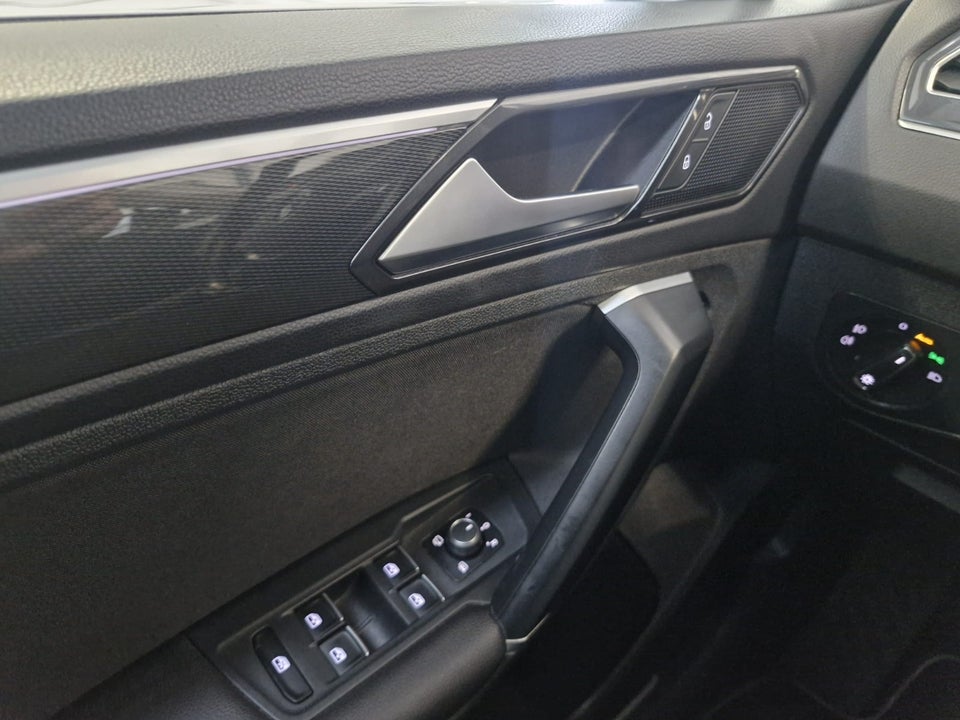 VW Tiguan 2,0 TSi 180 Highline DSG 4Motion 5d