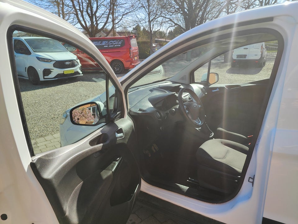 Ford Transit Courier 1,5 TDCi 75 Trend Van 4d