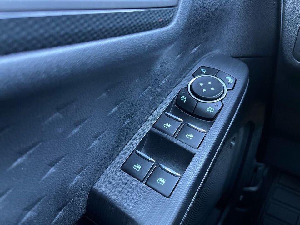 Ford Kuga 2,5 PHEV ST-Line X CVT 5d