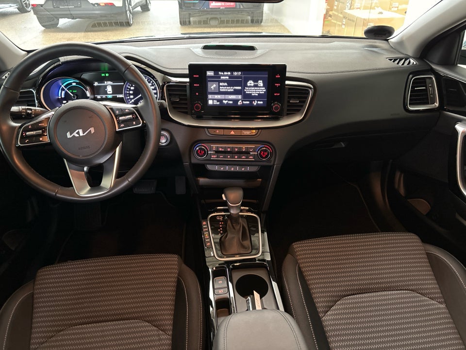 Kia Ceed 1,6 PHEV Prestige SW DCT 5d