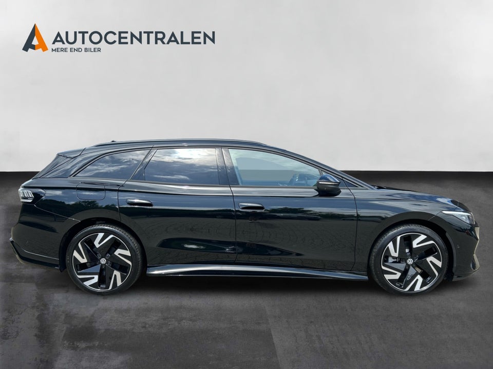 VW ID.7 86 Style S Tourer 5d