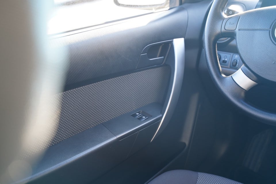 Chevrolet Aveo 1,2 LS 5d