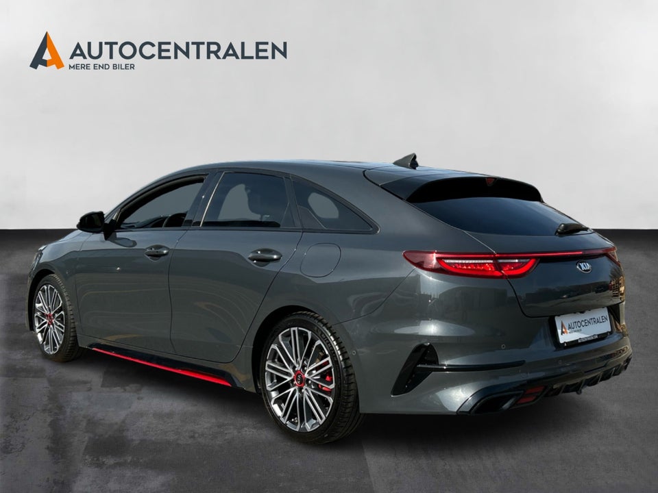 Kia ProCeed 1,6 T-GDi GT DCT 5d