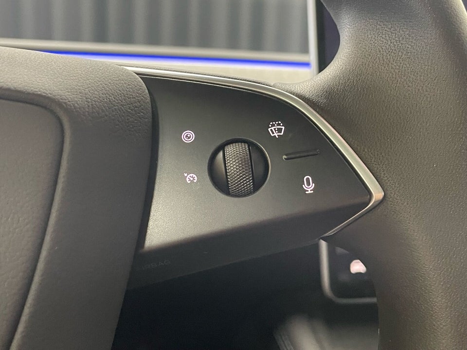 Tesla Model 3 RWD 4d