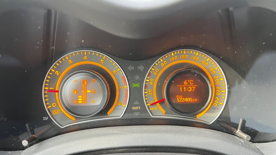 Toyota Auris 1,6 Luna+ 5d