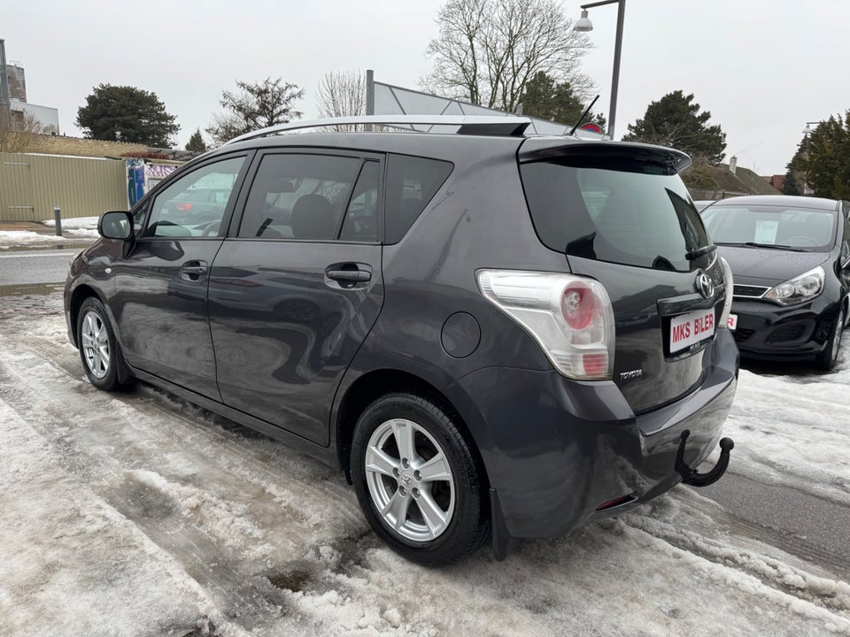 Toyota Verso 1,8 T3 MDS 7prs 5d