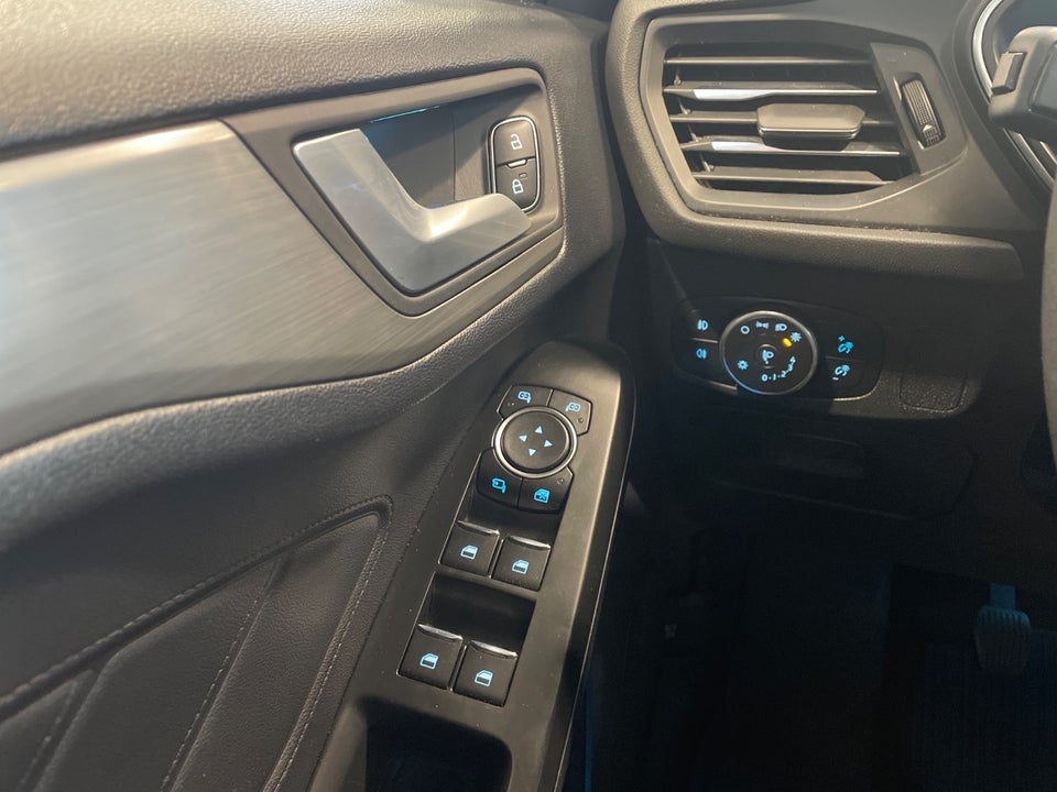 Ford Focus 1,5 EcoBlue Titanium 5d