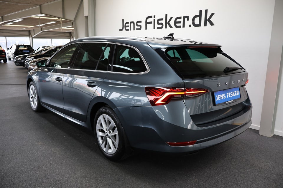 Skoda Octavia 2,0 TDi 150 Style Combi DSG 5d