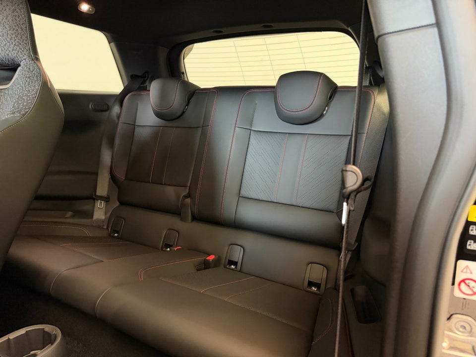 MINI Cooper SE JCW Trim M 3d