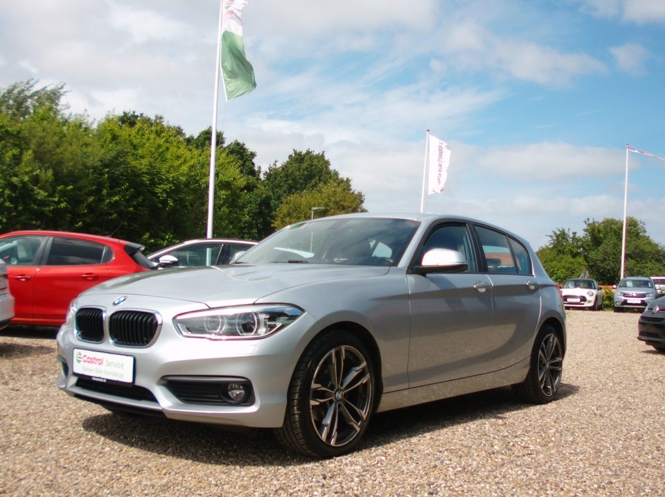 BMW 118i 1,5 Advantage aut. 5d