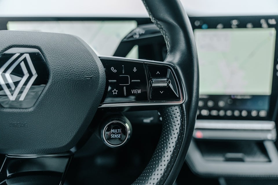 Renault Megane E-Tech 60 Iconic 5d