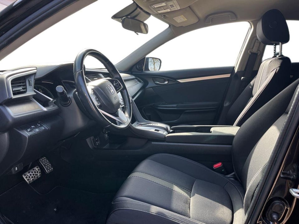 Honda Civic 1,6 i-DTEC Elegance aut. 4d