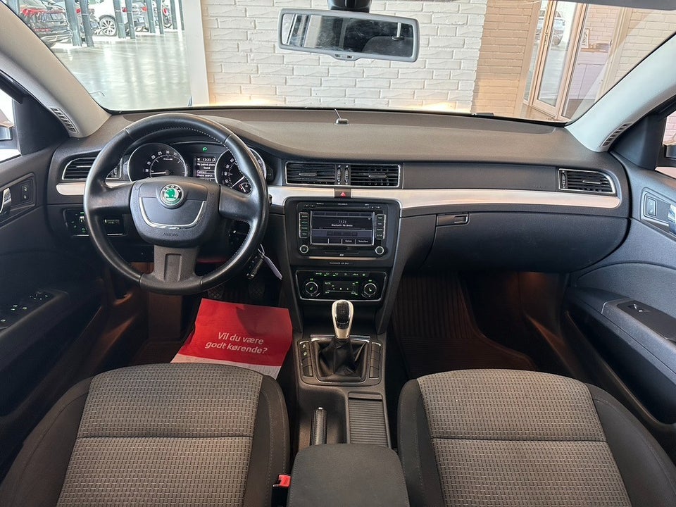 Skoda Superb 1,6 TDi 105 Ambition Combi GreenLine 5d