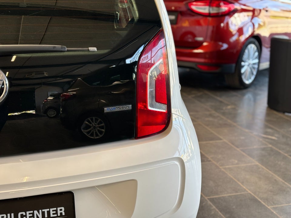 VW Up! 1,0 60 Move Up! BMT 5d