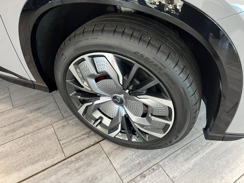 Hongqi EHS7 111 Exclusive 5d