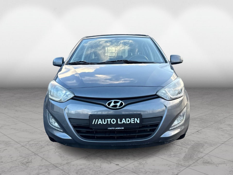 Hyundai i20 1,25 Classic XTR 5d