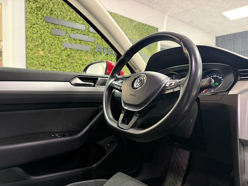 VW Passat 1,6 TDi 120 Comfortline Variant DSG 5d