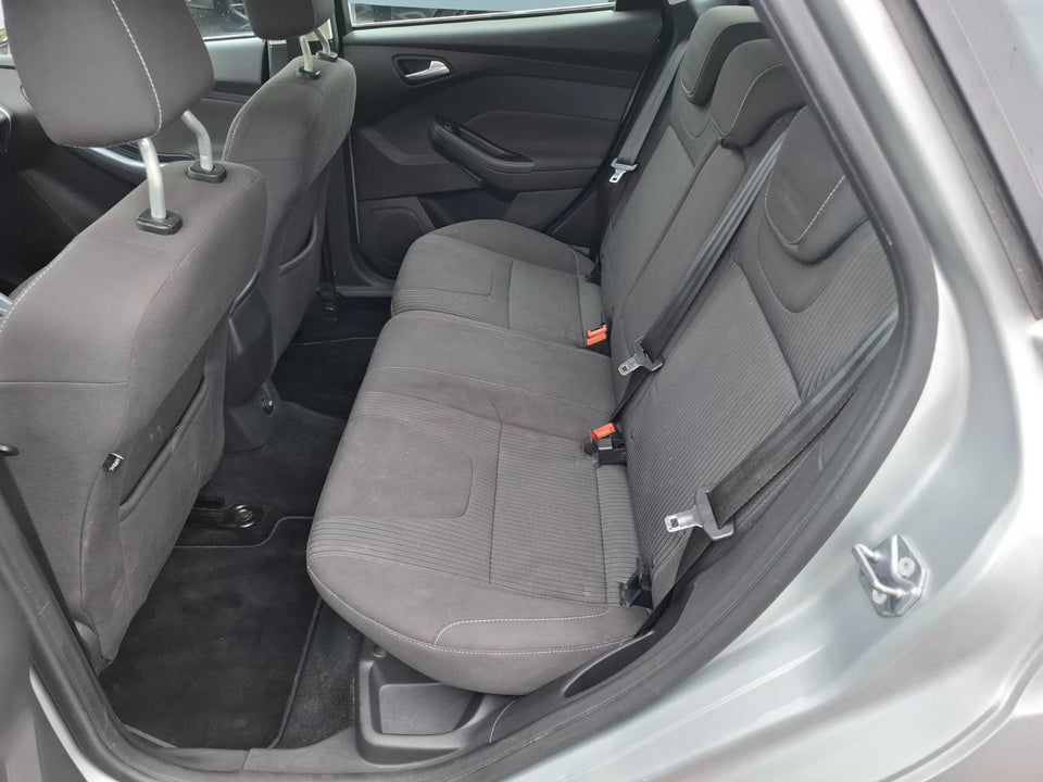 Ford Focus 1,0 SCTi 125 Titanium Fun 5d