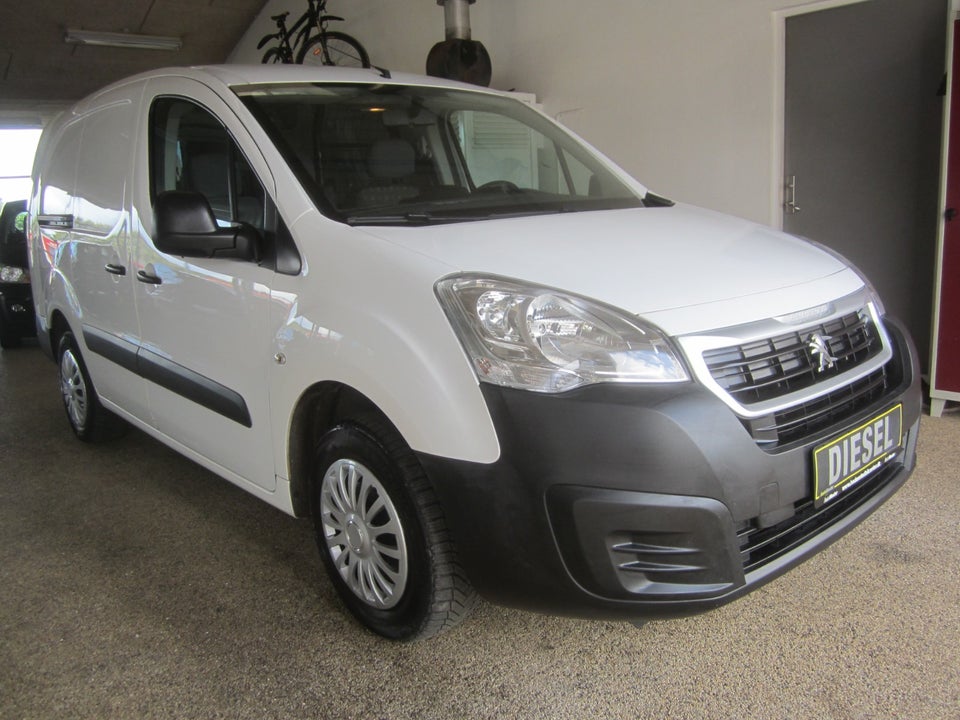 Peugeot Partner 1,6 BlueHDi 100 L2 Flex Van 5d