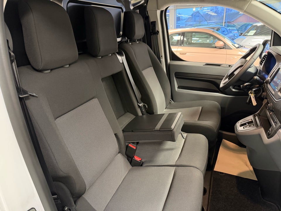 Peugeot e-Expert 75 L2 Plus Van