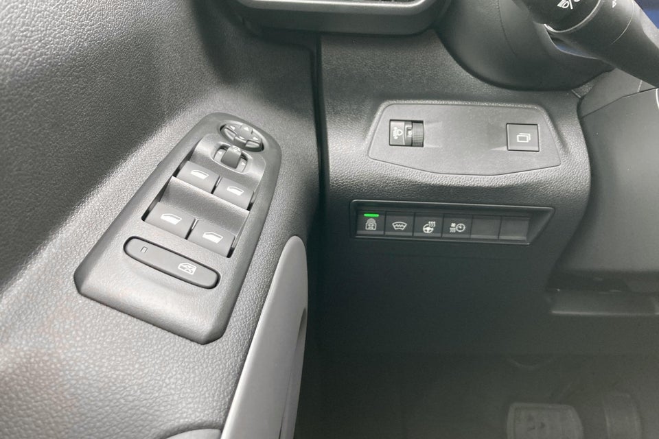 Toyota ProAce City Verso 50 Medium Family 5d