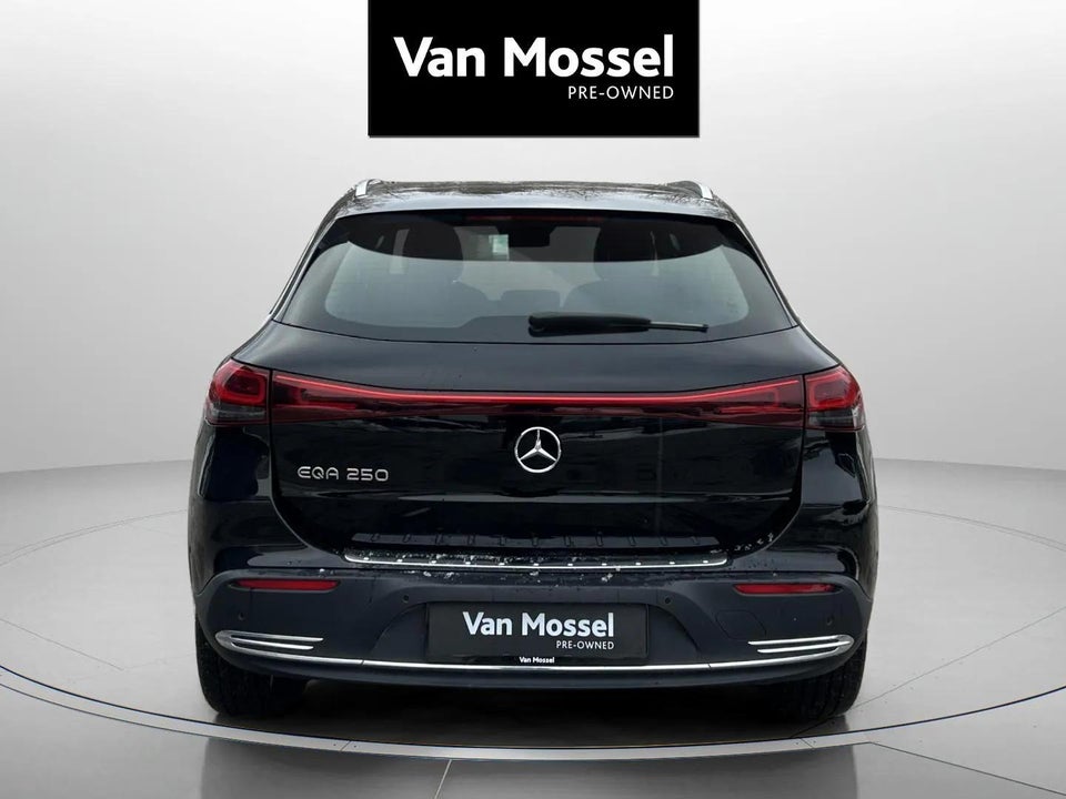 Mercedes EQA250 Progressive 5d