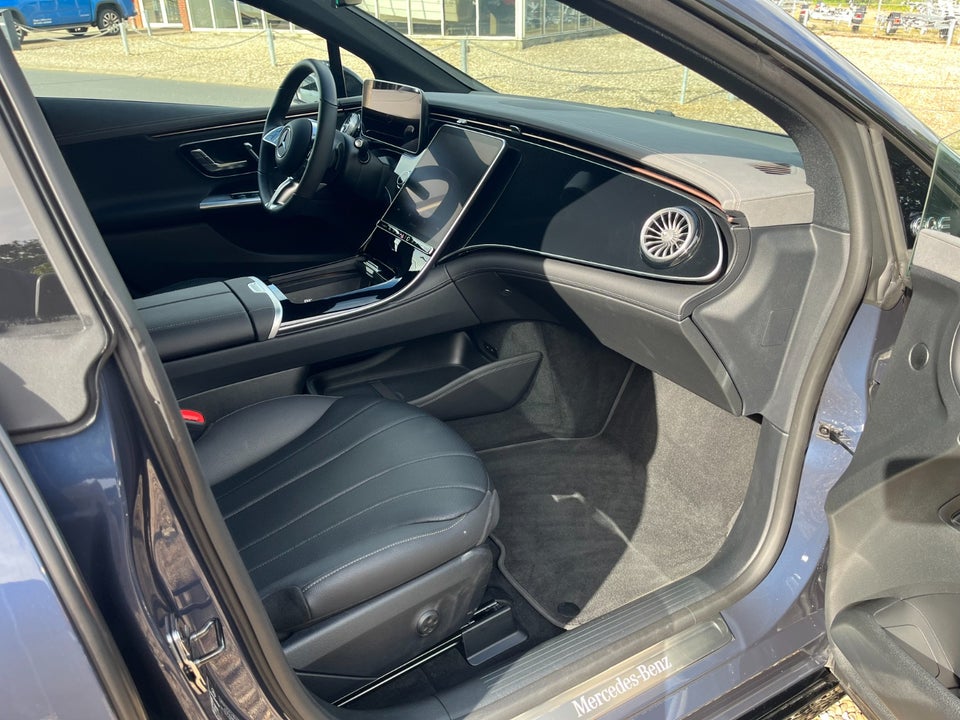 Mercedes EQE300 AMG Line 4d