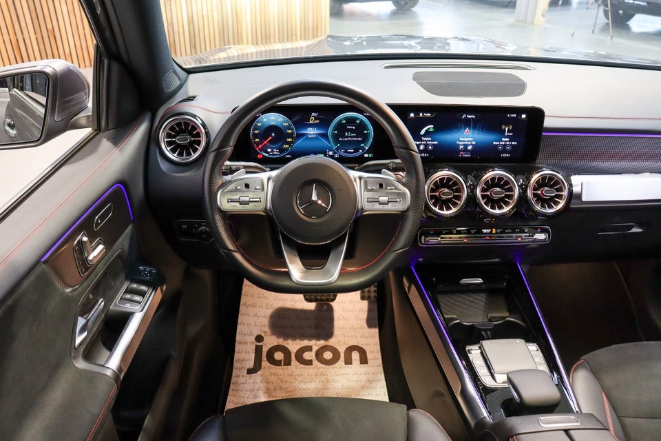 Mercedes EQB300 AMG Line 4Matic 5d