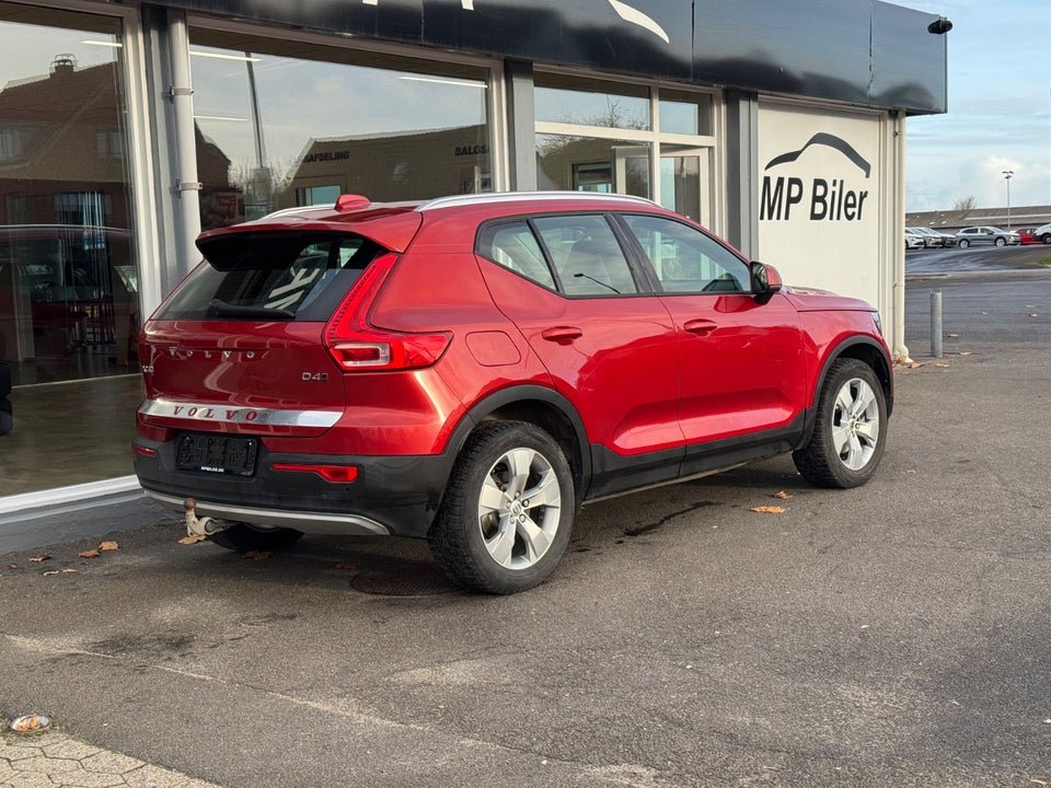 Volvo XC40 2,0 D4 190 Momentum aut. AWD 5d