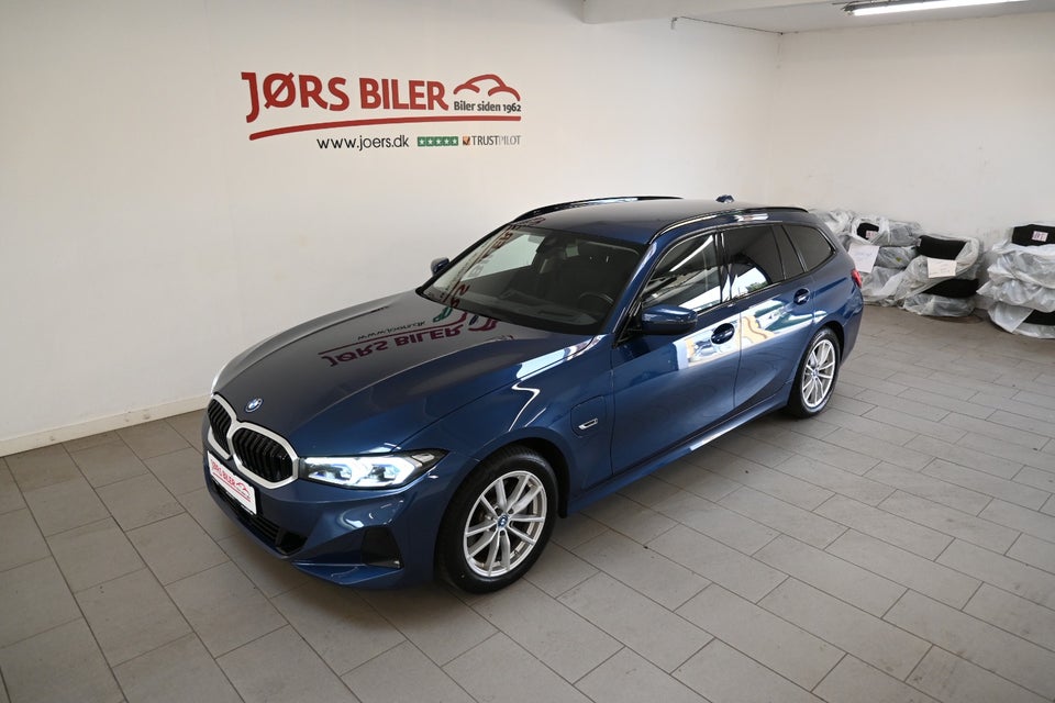 BMW 330e 2,0 Touring aut. 5d