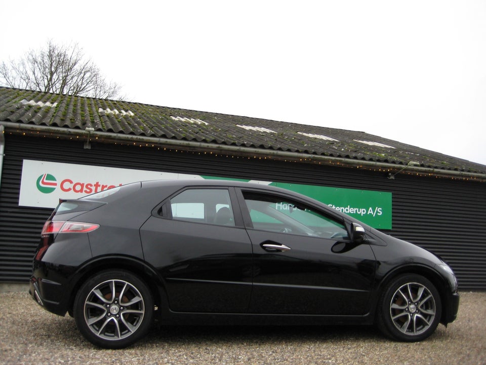 Honda Civic 1,8 Sport 5d