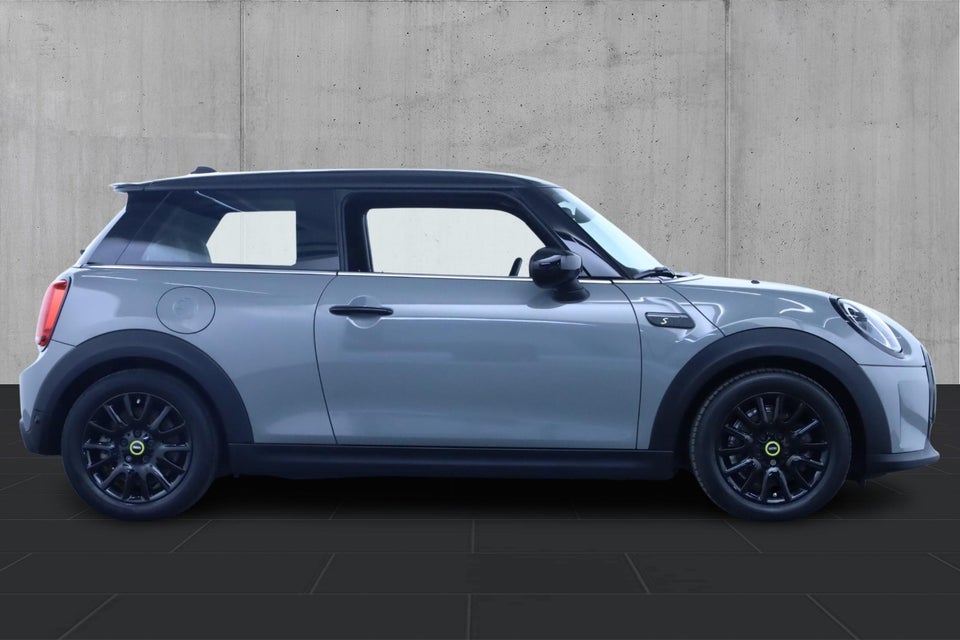 MINI Cooper SE Classic Trim 3d