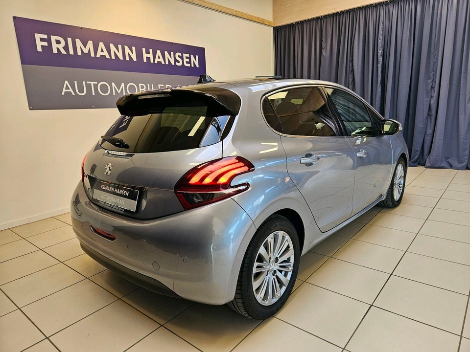 Peugeot 208 1,5 BlueHDi 100 Prestige Sky 5d